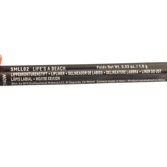 NYX Matte Pink Lip Liner Pencil Suede Matte Lip Liner in Life's A Beach SMLL02 - Picture 3 of 5